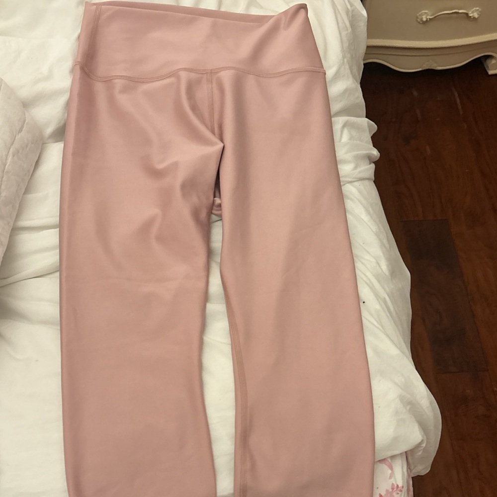 ALO Yoga Soft Pink Leggings